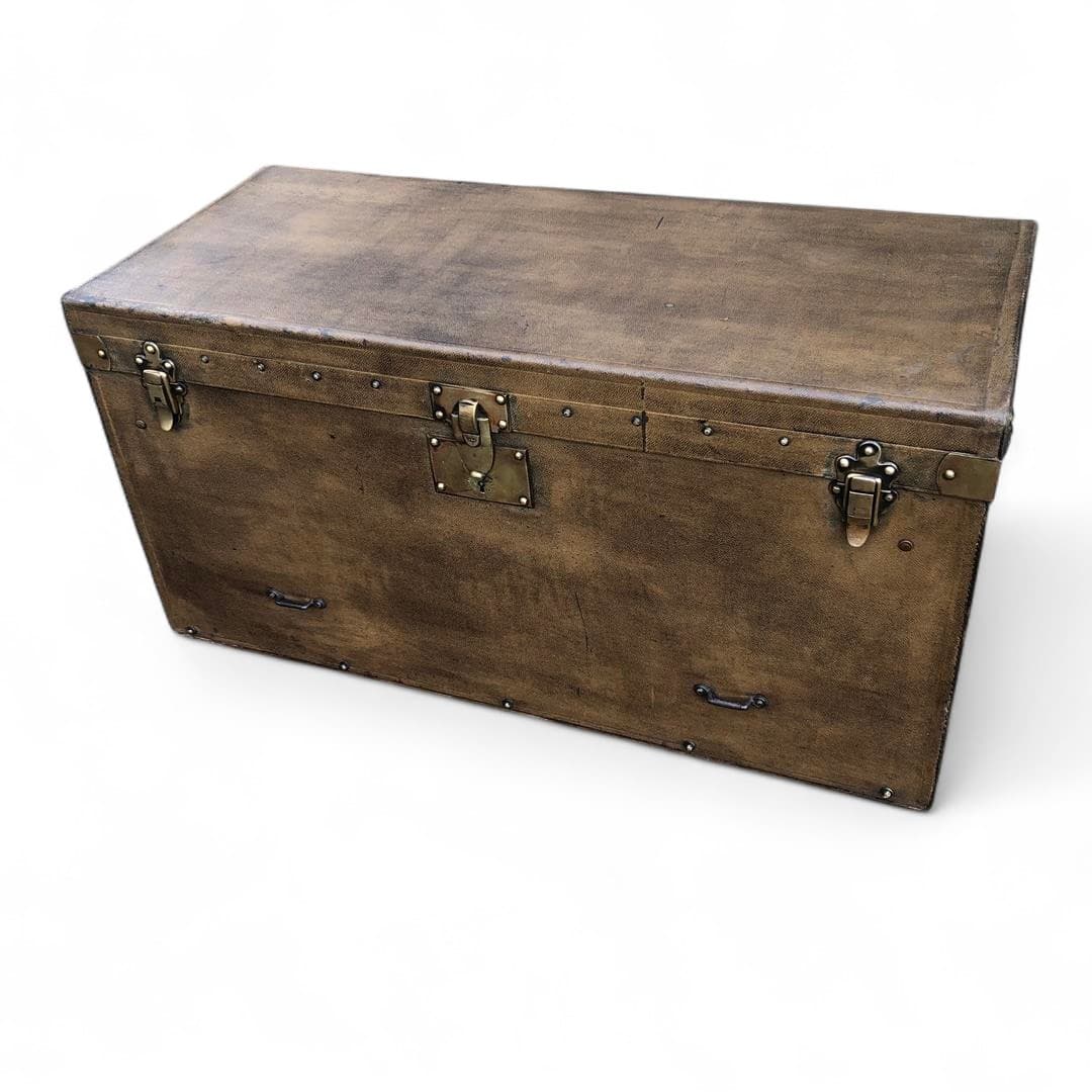 Antique French leather bound travelling trunk by Au Touriste of Paris