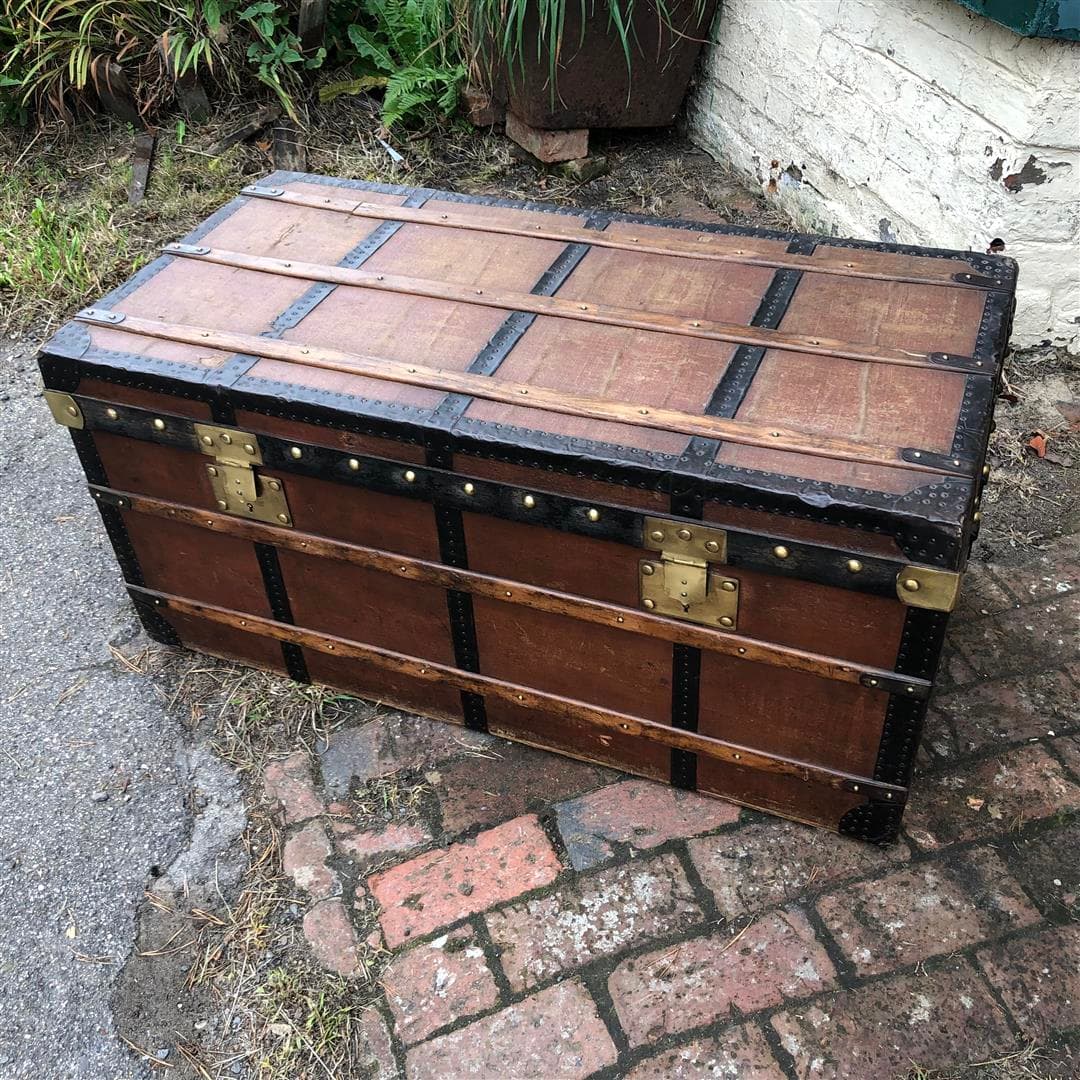 Antique French steamer trunk by Au Depart of Paris 1910s